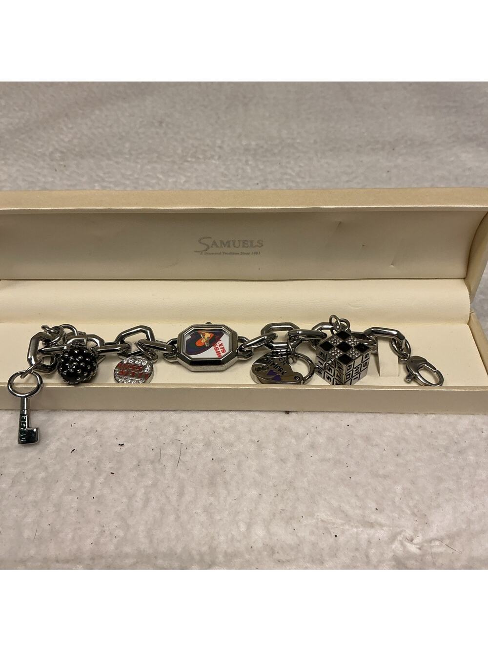 Authentic MISS SIXTY Ladies Fashion Charm Watch Jewelry Collection Set 3422